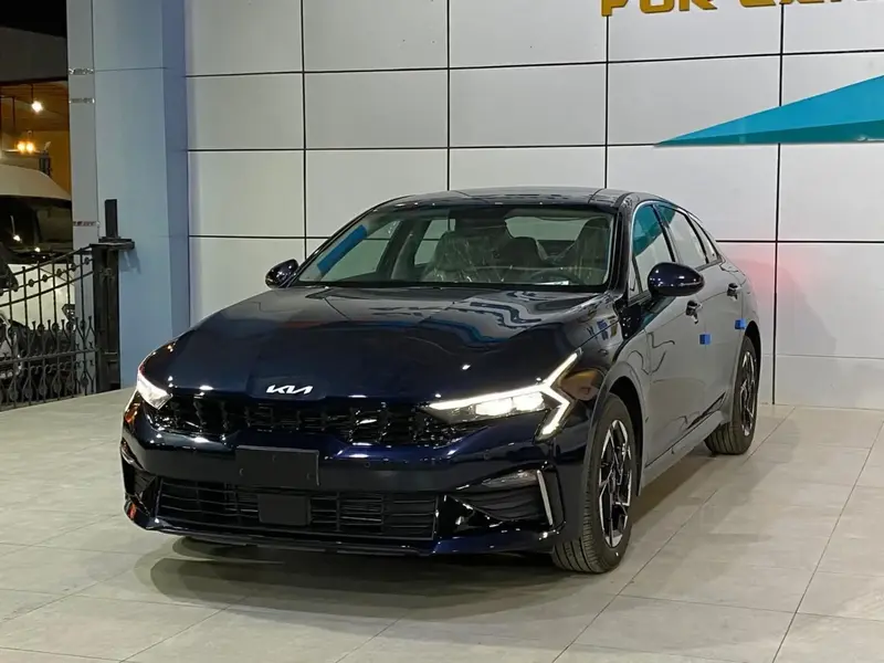 Discover undefined undefined Exterior Interior Images.Find all aspects and details of cars.