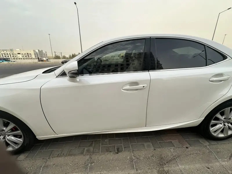 Lexus IS 2014