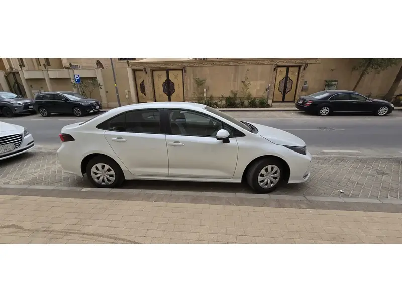 Discover undefined undefined Exterior Interior Images.Find all aspects and details of cars.