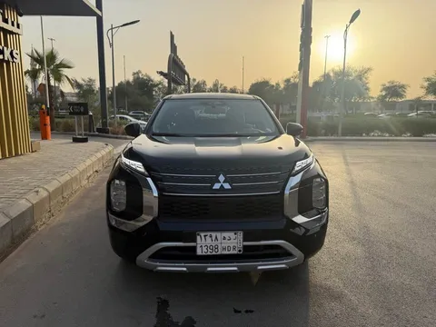 Mitsubishi Outlander 2023