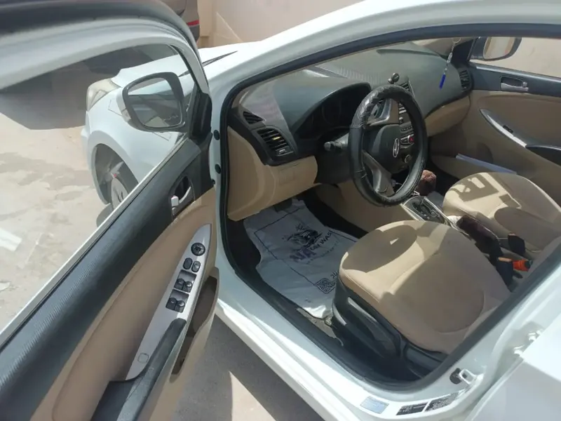 Hyundai Accent 2016