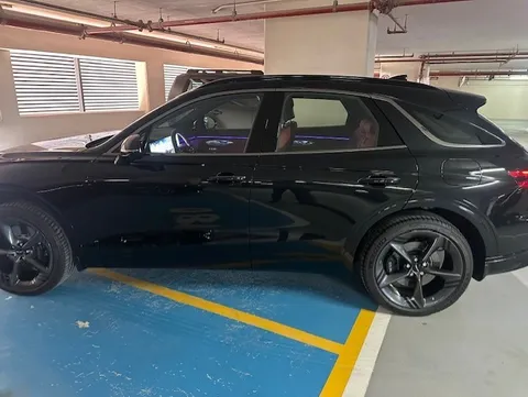 Discover undefined undefined Exterior Interior Images.Find all aspects and details of cars.