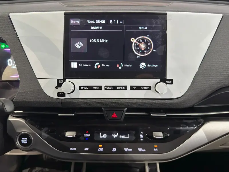KIA Carens 2025