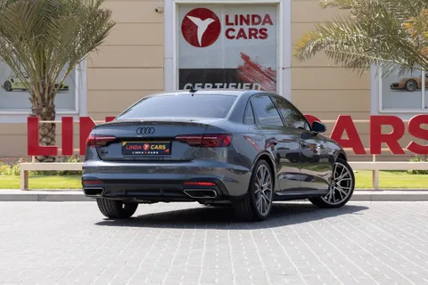 Audi A4 2023