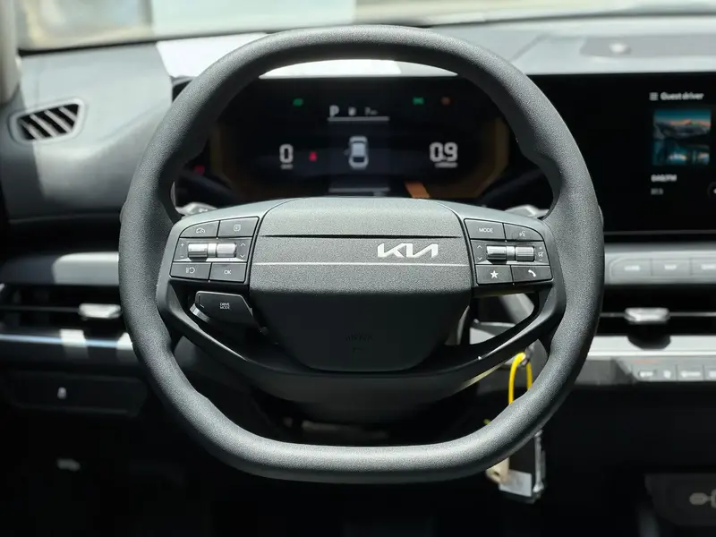 KIA K4 2025