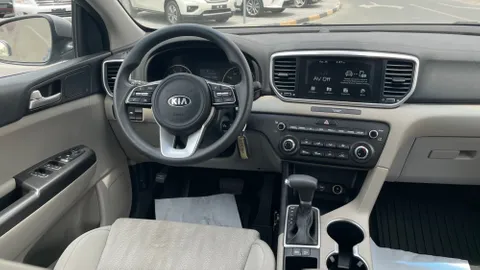 Kia Sportage 2.0L MPI LX AWD 2020