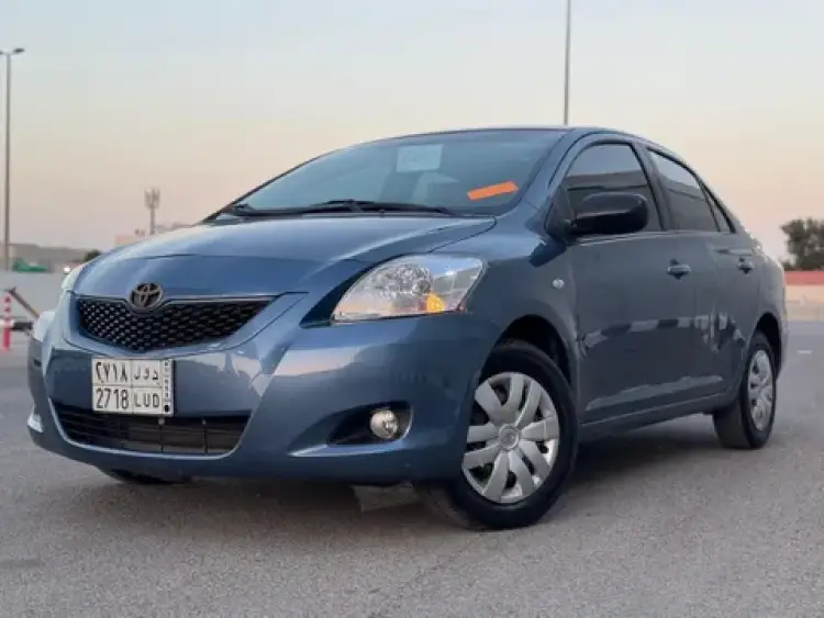 toyota toyota-yaris image Toyota Yaris 2011
