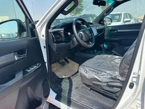 New Toyota Hilux 2025