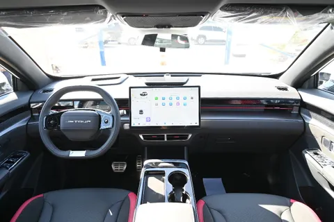 Discover undefined undefined Exterior Interior Images.Find all aspects and details of cars.