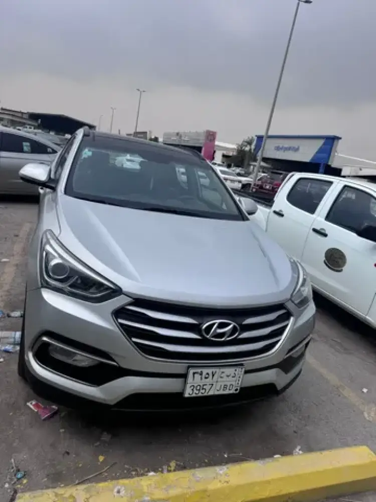hyundai santa-fe image Hyundai Santa Fe 2017