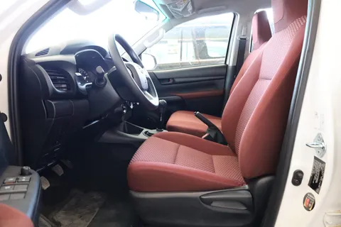 New Toyota Hilux 2.4L GL 2 Double Cab M/T 4x4 2023