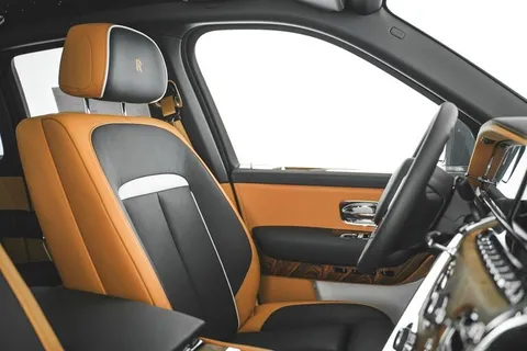 New Rolls Royce Cullinan 6.75L Twin-Turbo 563 HP 2025