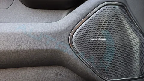 Discover undefined undefined Exterior Interior Images.Find all aspects and details of cars.