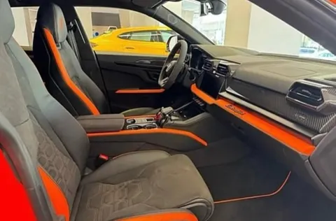 New Lamborghini Urus 4.0T V8 2025