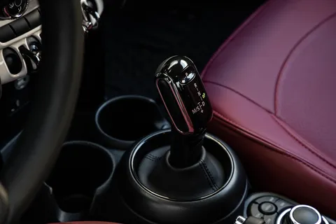 Mini Cooper 2024