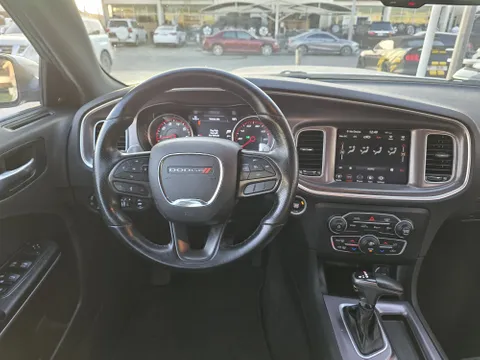 Discover undefined undefined Exterior Interior Images.Find all aspects and details of cars.