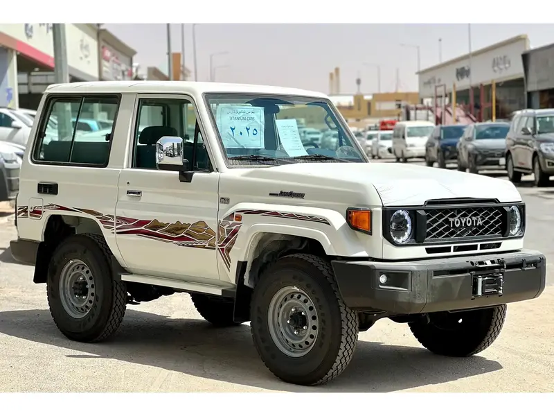 Toyota Land Cruiser Wagon 2025
