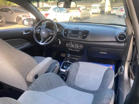 Kia Pegas 1.4L EX 2021