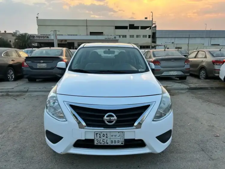 nissan nissan-sunny image Nissan Sunny 2022