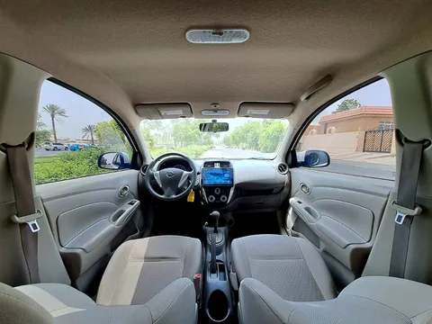 Nissan Sunny 1.6L SV 2022