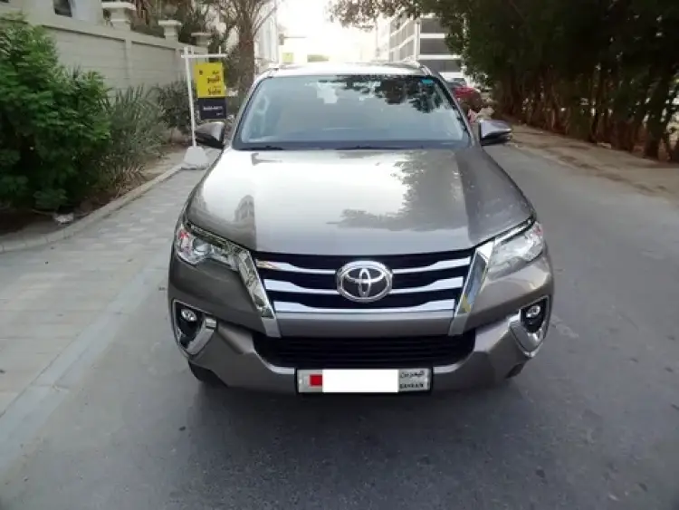 toyota toyota-fortuner image Toyota Fortuner 2.7L 2019