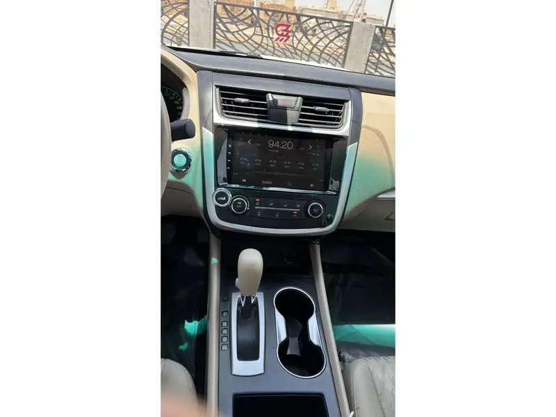 Discover undefined undefined Exterior Interior Images.Find all aspects and details of cars.