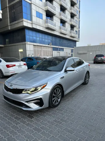 Discover undefined undefined Exterior Interior Images.Find all aspects and details of cars.