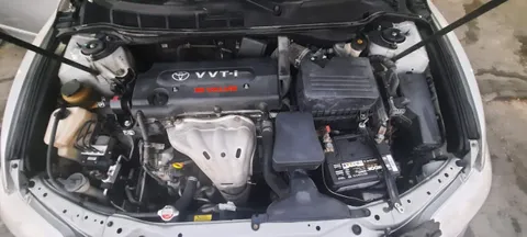 Toyota Camry  4 Door 2.5L 2011