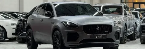 Discover undefined undefined Exterior Interior Images.Find all aspects and details of cars.