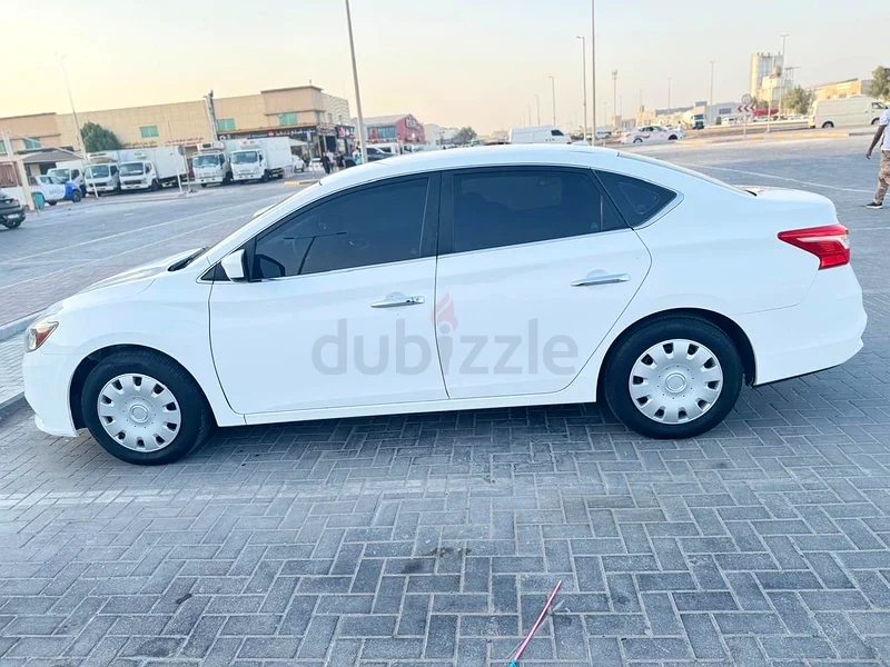 Nissan Sentra 2017