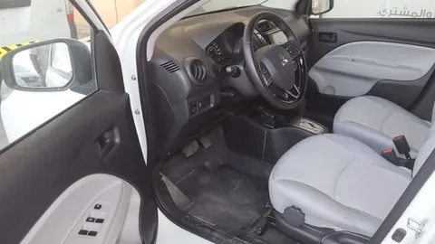Discover undefined undefined Exterior Interior Images.Find all aspects and details of cars.