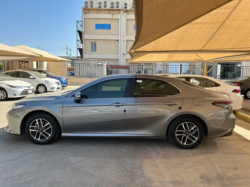 Toyota Camry 2023