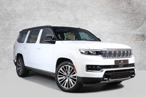 Discover undefined undefined Exterior Interior Images.Find all aspects and details of cars.