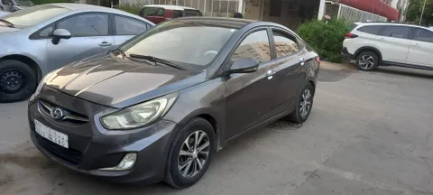 Discover undefined undefined Exterior Interior Images.Find all aspects and details of cars.