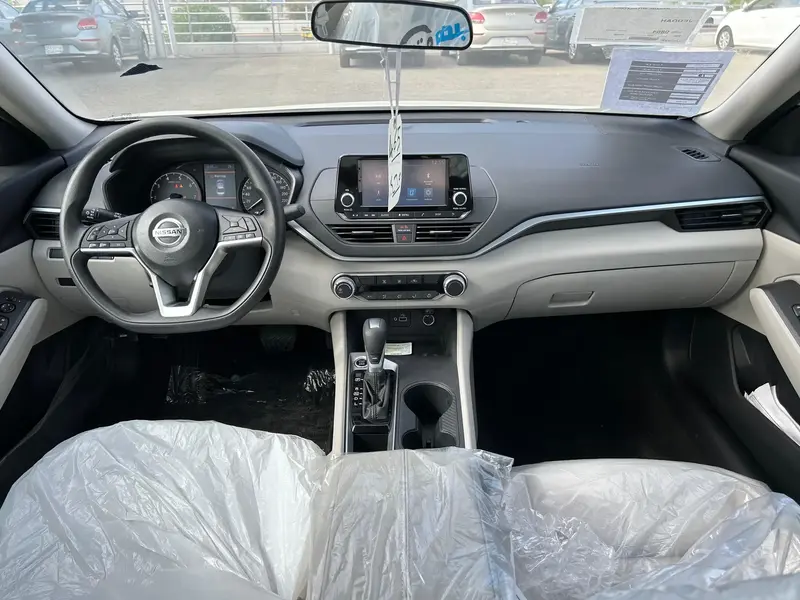 Nissan Altima 2022