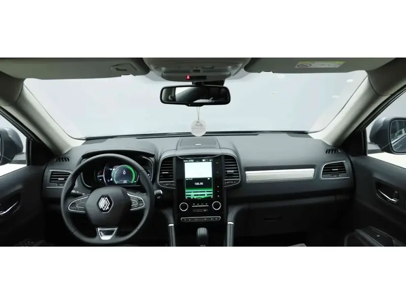 Discover undefined undefined Exterior Interior Images.Find all aspects and details of cars.