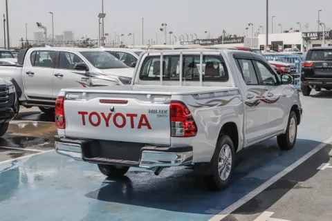New Toyota Hilux 2.7 Double Cab 4x2 2025