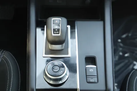 New Mitsubishi Outlander 2.5L GLX Mid Line 2024