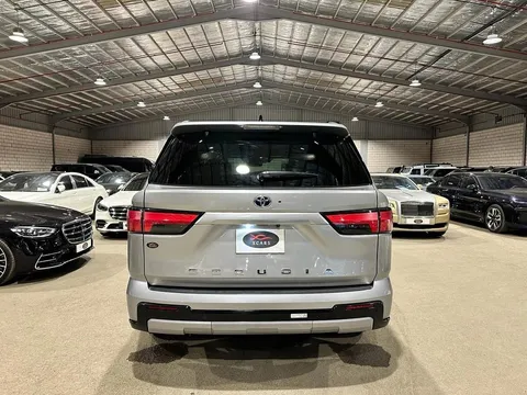 New Toyota Sequoia 2023