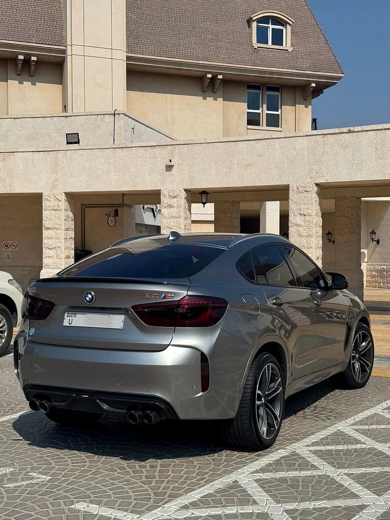 بي أم دبليو X6 2016