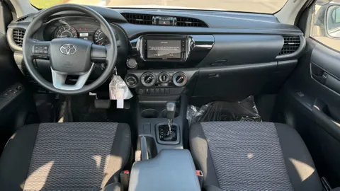 New Toyota Hilux 2.4L S GLX Double Cab DSL A/T 4x4  2024
