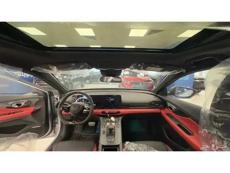 Discover undefined undefined Exterior Interior Images.Find all aspects and details of cars.