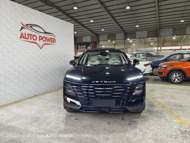 Discover undefined undefined Exterior Interior Images.Find all aspects and details of cars.