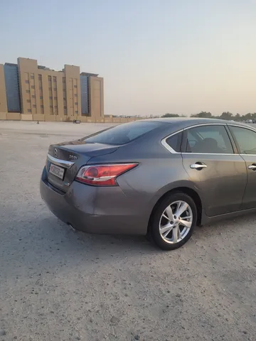 Nissan Altima 2.5 SV 2014