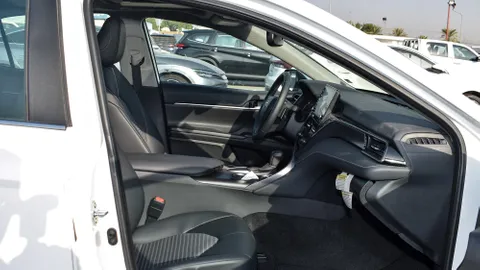 New Toyota Camry 2.5 SE 2023