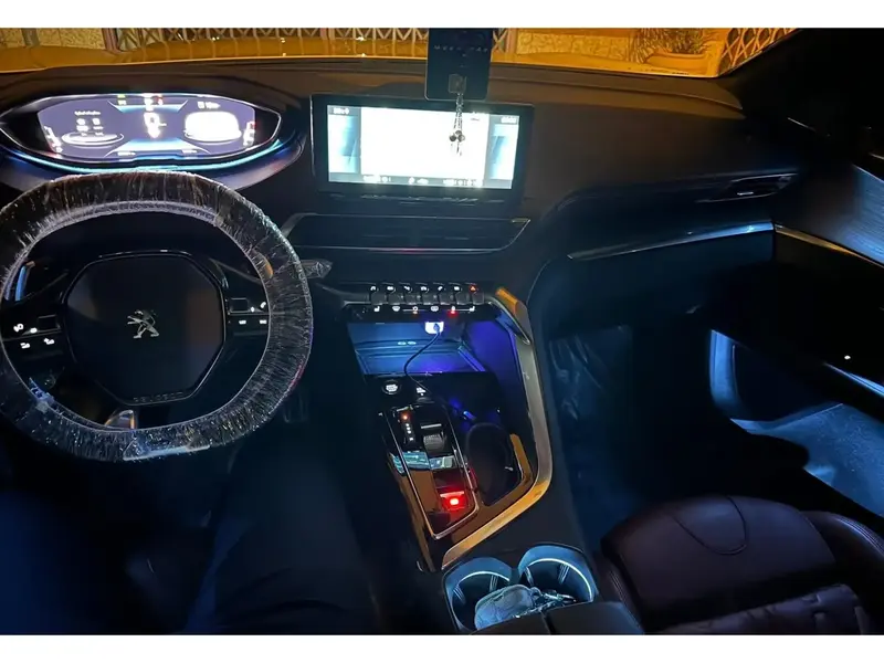 Peugeot 5008 2024