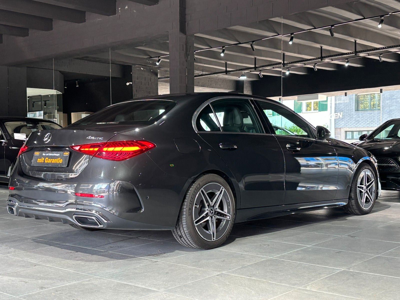 مرسيدس بنز C Class 2024