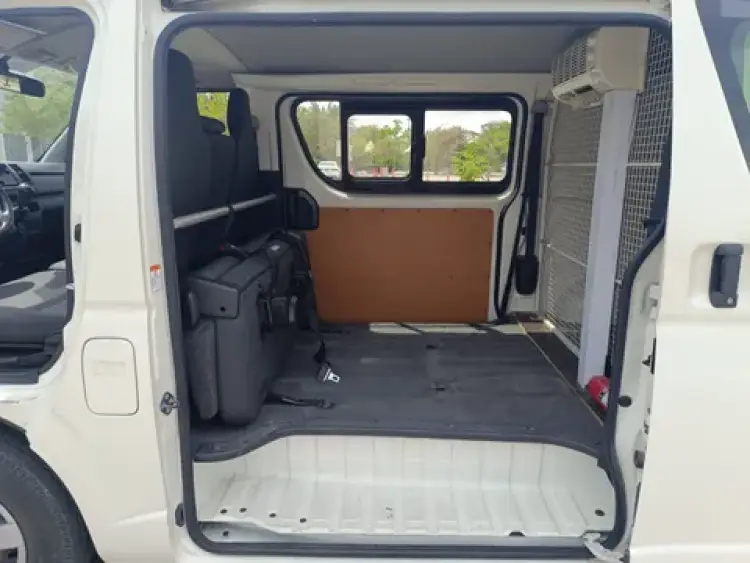 toyota hiace image Toyota Hiace Cargo Van 2021