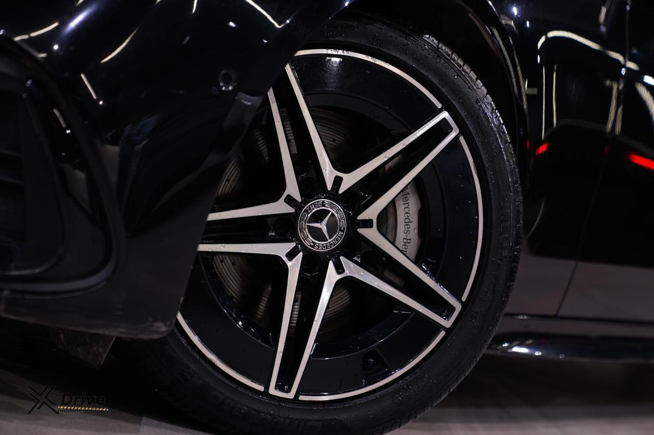 Mercedes Benz C Class 2024