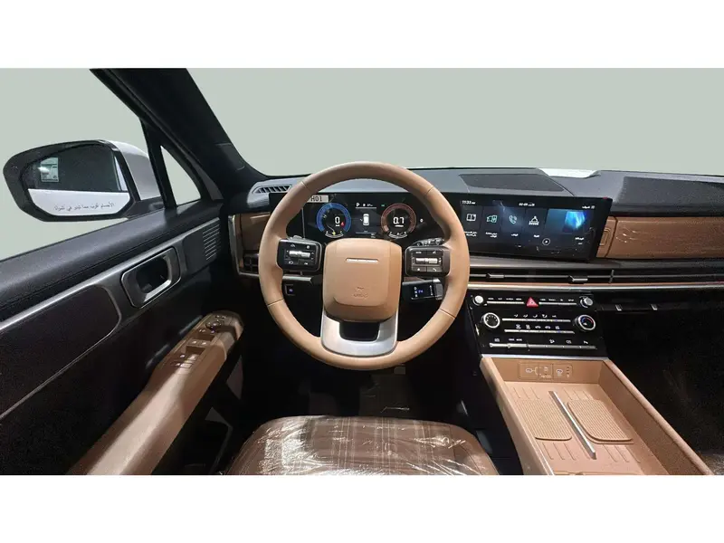Discover undefined undefined Exterior Interior Images.Find all aspects and details of cars.